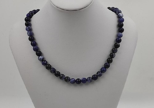 κολιέ από ασίμη με σοδαλίτη κολιέ από ασίμη με σοδαλίτη