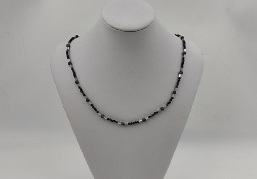 χειροποίητο κολιέ από ατσάλι με λαυρικίτη, αιματίτης και brinpi