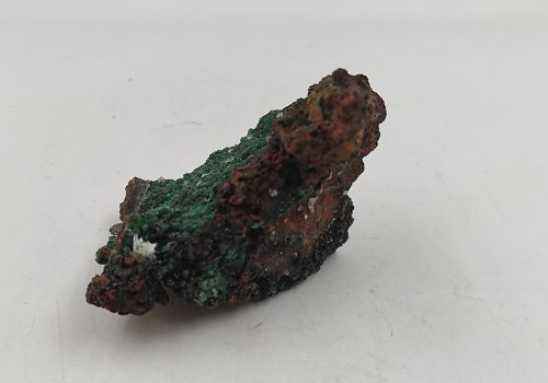 Αδαμίτης Λαυρίου με λουλούδια Αραγωνίτη