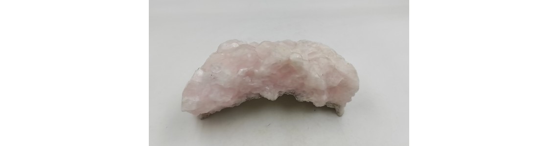 Μαγκανοκαλσίτης (Manganocalcite)