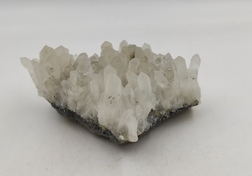 Χαλαζίας-Σιδηροπυρίτης-Γαληνίτης