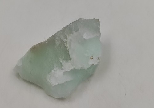 Αραγωνίτης Λαυρίου 