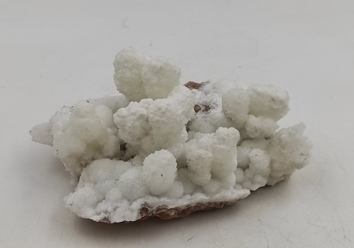 Αραγωνίτης Λαυρίου 