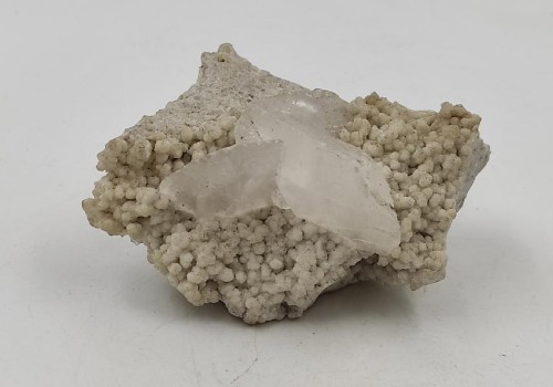 ΚΑΛΣΙΤΗΣ ΛΑΥΡΙΟΥ  