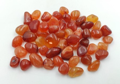 ΑΧΑΤΗΣ ΚΑΡΝΕΟΛΗΣ