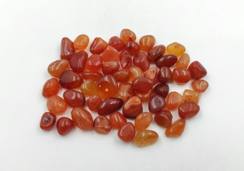 ΑΧΑΤΗΣ ΚΑΡΝΕΟΛΗΣ