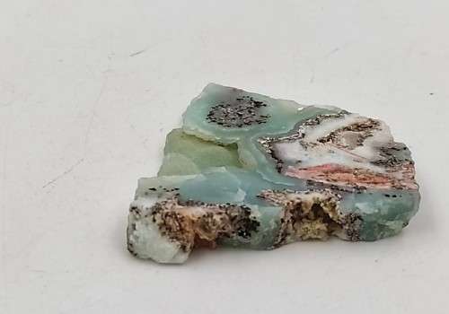 ΣΜΙΣΘΟΝΙΤΗΣ ΛΑΥΡΙΟΥ