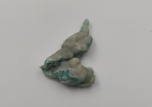 ΣΜΙΣΘΟΝΙΤΗΣ ΛΑΥΡΙΟΥ