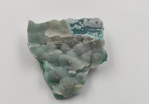 ΣΜΙΣΘΟΝΙΤΗΣ ΛΑΥΡΙΟΥ