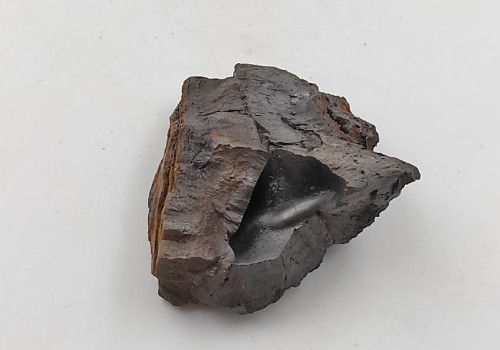 ΑΙΜΑΤΙΤΗΣ ΛΑΥΡΙΟΥ