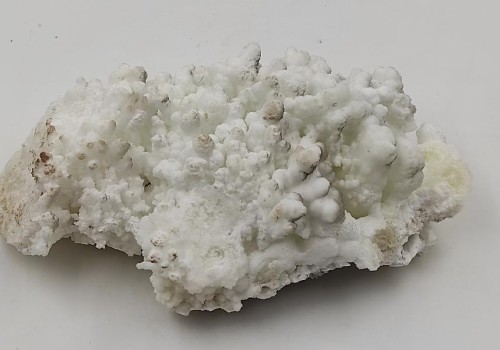 ΑΡΑΓΩΝΙΤΗΣ ΛΑΥΡΙΟΥ