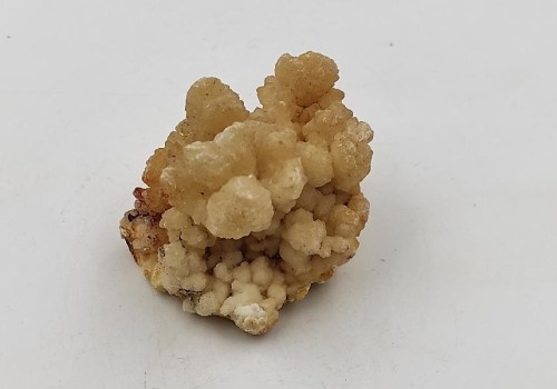 ΑΡΑΓΩΝΙΤΗΣ ΛΑΥΡΙΟΥ