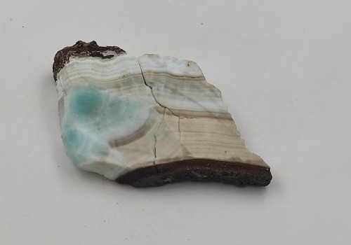 ΑΡΑΓΩΝΙΤΗΣ ΛΑΥΡΙΟΥ