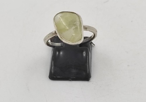 Χειροποίητο δαχτυλίδι από ασημί 925 με Αραγωνίτη