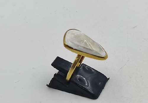 Χειροποίητο δαχτυλίδι επίχρυσο από ασημί 925 με Μαγνησίτη