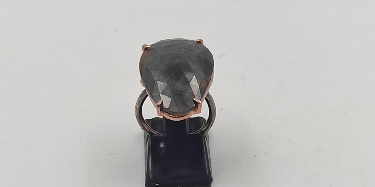 Χειροποίητο δαχτυλίδι από ασημί 925 με Ζαφείρι
