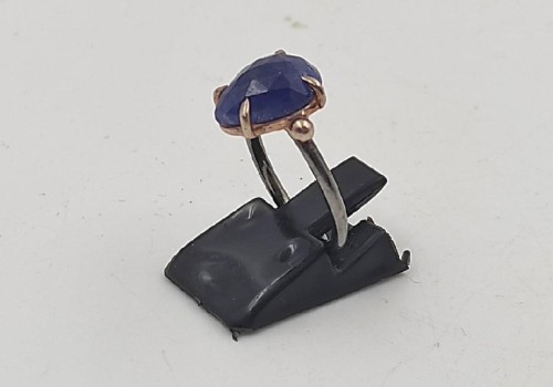 Χειροποίητο δαχτυλίδι από ασημί 925 με Ζαφείρι