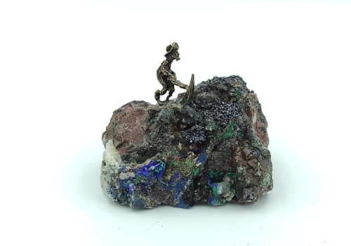 ΔΙΑΚΟΣΜΗΤΙΚΟ ΜΕ ΜΕΤΑΛΛΩΡΥΧΟΥΣ