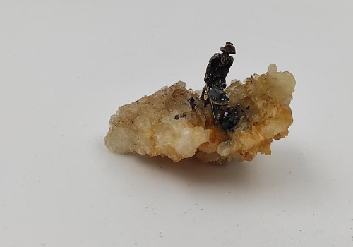 ΔΙΑΚΟΣΜΗΤΙΚΟ ΜΕ ΜΕΤΑΛΛΩΡΥΧΟΥΣ ΔΙΑΚΟΣΜΗΤΙΚΟ ΜΕ ΜΕΤΑΛΛΩΡΥΧΟΥΣ