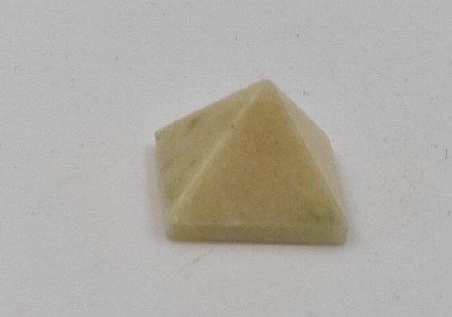 ΠΥΡΑΜΙΔΑ ΑΠΟ ΟΧΥΧΑ