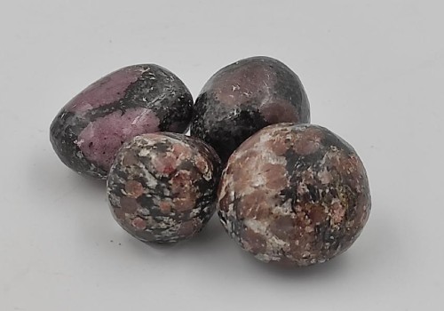 ΓΡΑΝΑΤΗΣ ΑΛΜΑΔΙΝΗΣ ΓΡΑΝΑΤΗΣ ΑΛΜΑΔΙΝΗΣ